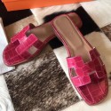 Knockoff AAAAA Hermes Oran Sandals In Rose Scheherazade Shiny Niloticus Crocodile HD1709Jc39