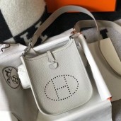 Replica Hermes Evelyne III TPM Bag In Pearl Grey Clemence Leather HD617BH97