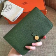 Knockoff Hermes Dogon Duo Wallet In Green Clemence Leather HD565yN38