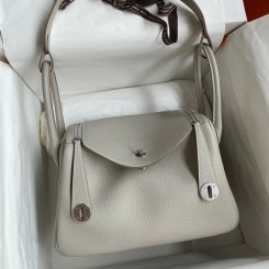 Hermes Lindy 26 Handmade Bag In Pearl Grey Clemence Leather HD1397AT21