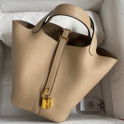 Replica Fashion Hermes Picotin Lock 18 Handmade Bag in Trench Clemence Leather HD1843OM94